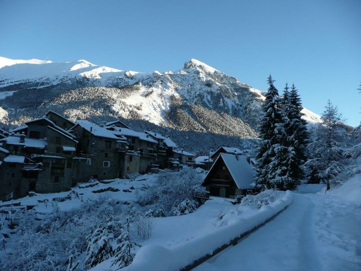 Chalet Le Bois Noir Valdeblore Exterior foto
