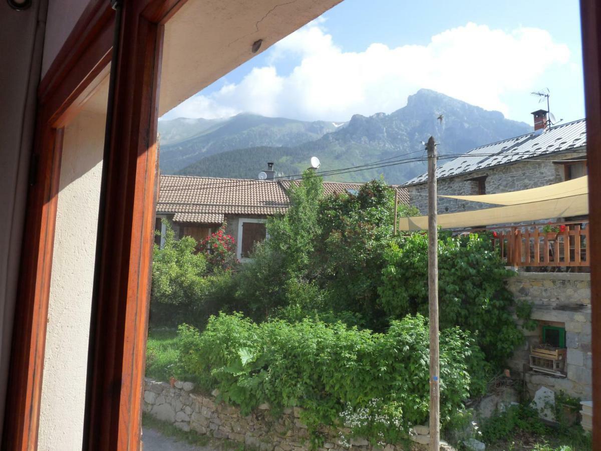 Chalet Le Bois Noir Valdeblore Exterior foto