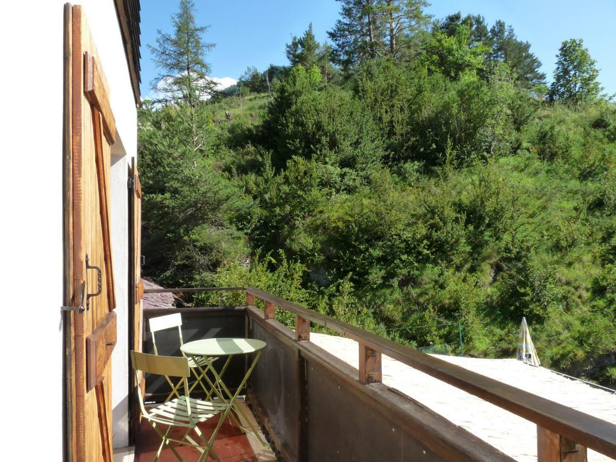 Chalet Le Bois Noir Valdeblore Exterior foto